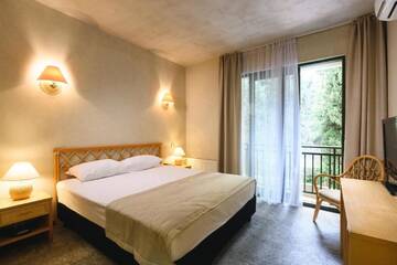 Двухместный номер с 1 кроватью, вид на сад в Гостинице Wellness SPA Отель Море